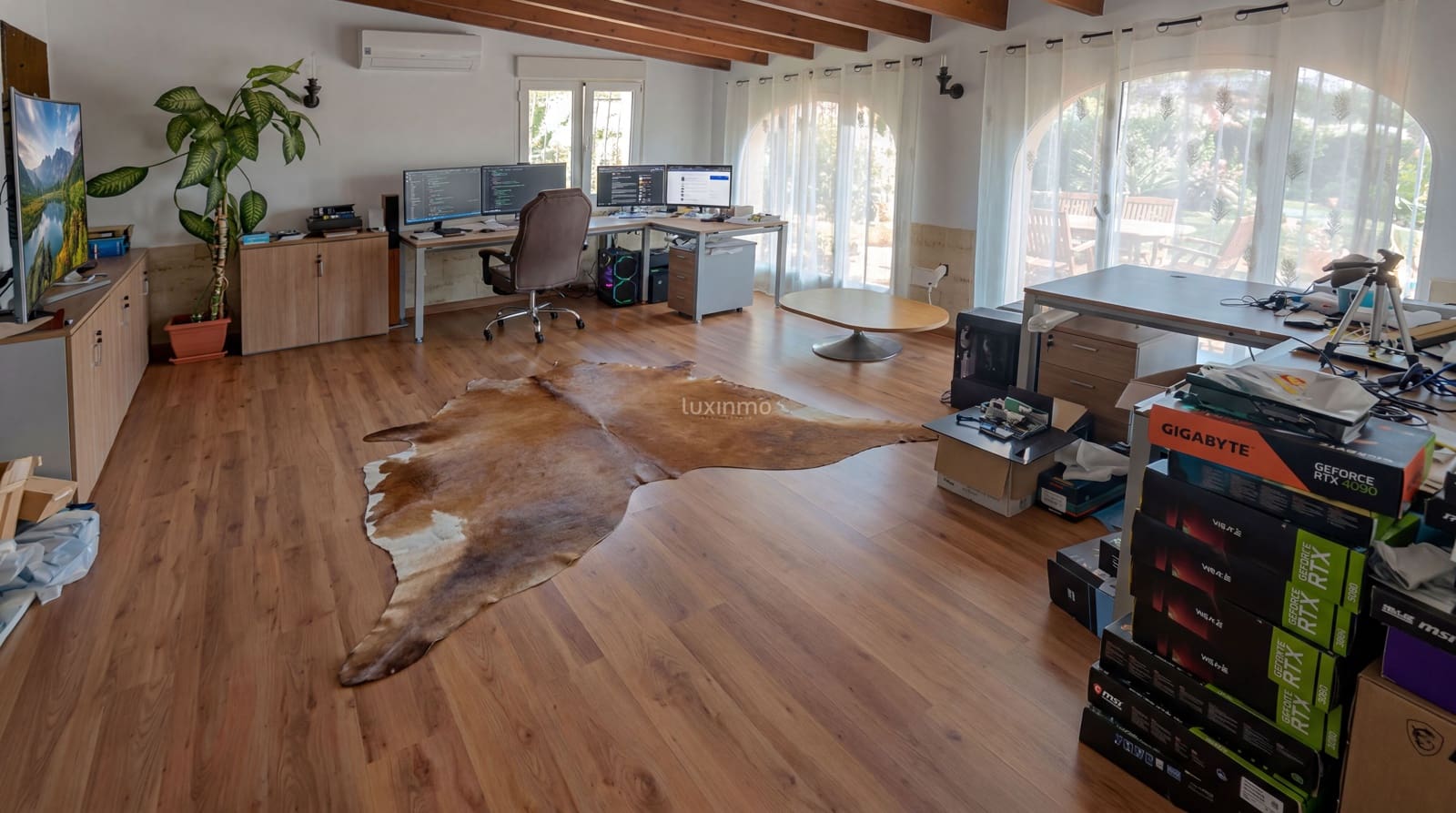 6 bedroom Villa for sale in Calpe / Calp with pool garage - € 890,000 (Ref: 9602460)