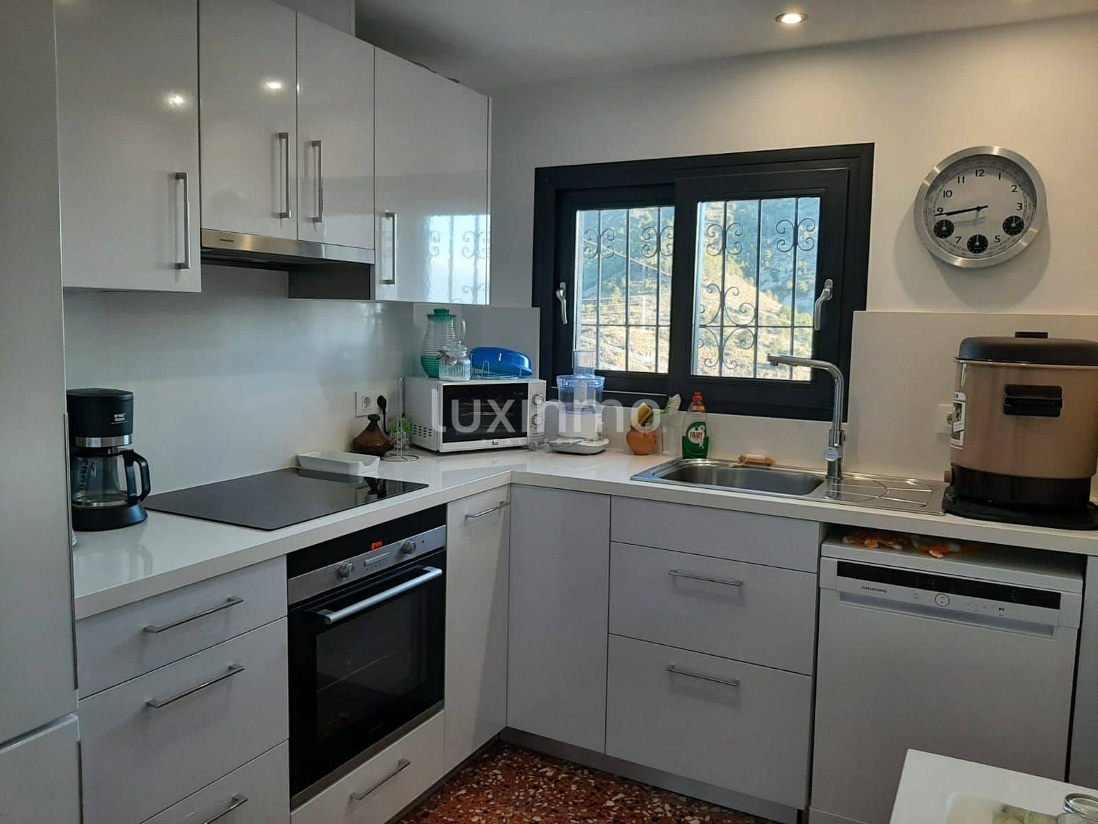 4 makuuhuone Huvila myytävänä paikassa Calpe / Calp mukana uima-altaan 
autotalli - 580 000 € (Ref: 9602466)