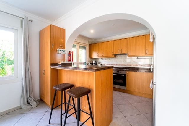 3 slaapkamer Villa te koop in Calpe / Calp met zwembad garage - € 695.000 (Ref: 9602471)