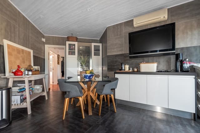 5 bedroom Villa for sale in La Nucia with pool garage - € 750,000 (Ref: 9602477)