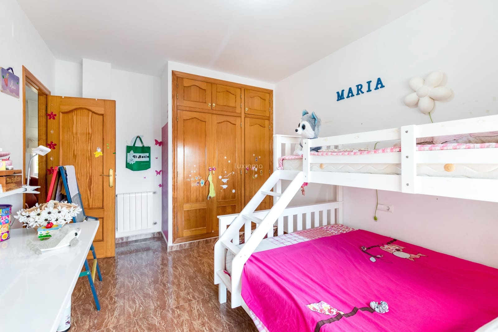 5 sypialnia Willa na sprzedaż w Alfaz del Pi / L'Alfas del Pi z basenem garażem - 588 000 € (Ref: 9602485)