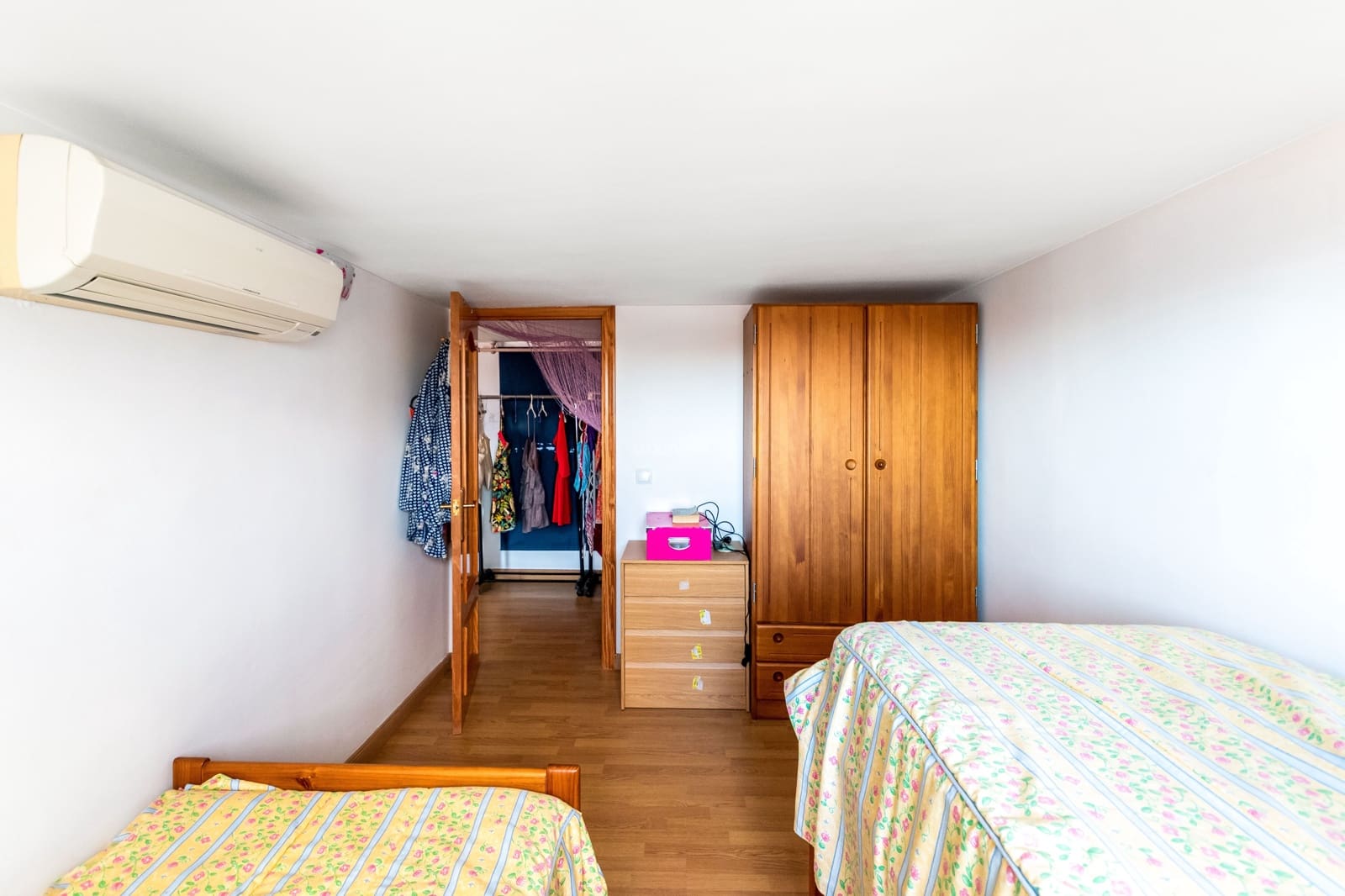 5 sypialnia Willa na sprzedaż w Alfaz del Pi / L'Alfas del Pi z basenem garażem - 588 000 € (Ref: 9602485)