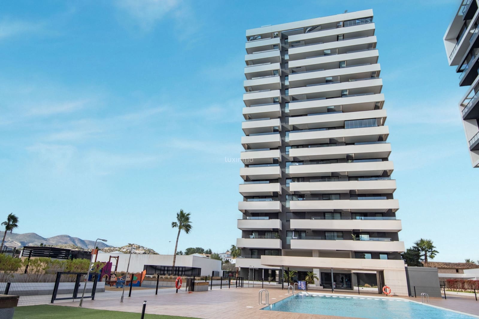 2 soverom Leilighet til salgs i Calpe / Calp med svømmebasseng garasje - € 425 000 (Ref: 9603227)