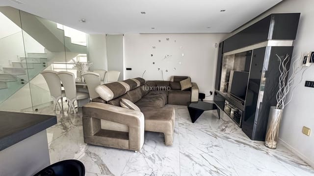 5 soverom Villa til salgs i Finestrat med svømmebasseng garasje - € 1 600 000 (Ref: 9603229)