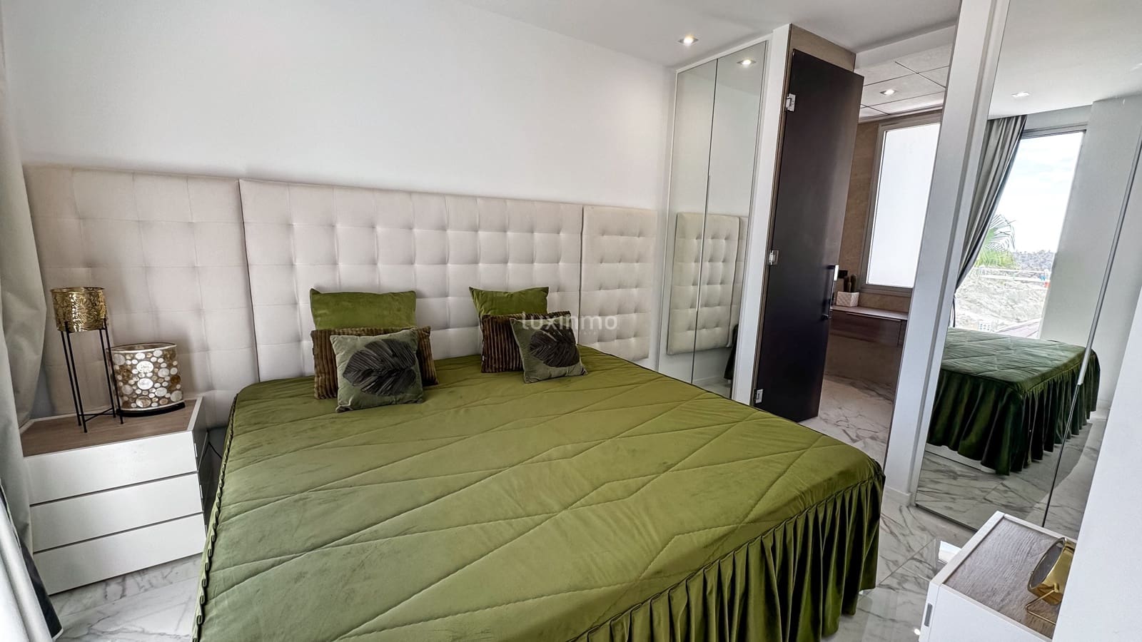 5 soverom Villa til salgs i Finestrat med svømmebasseng garasje - € 1 600 000 (Ref: 9603229)