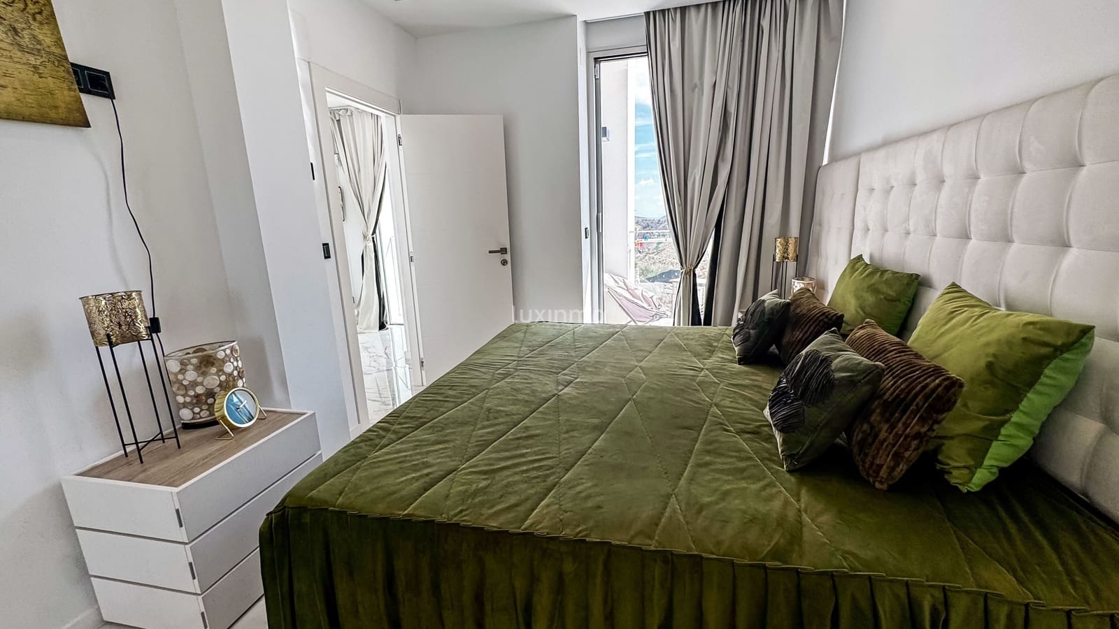 5 soverom Villa til salgs i Finestrat med svømmebasseng garasje - € 1 600 000 (Ref: 9603229)