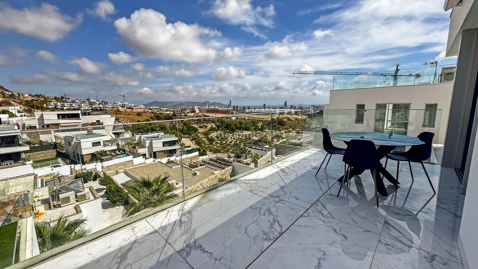 5 soverom Villa til salgs i Finestrat med svømmebasseng garasje - € 1 600 000 (Ref: 9603229)