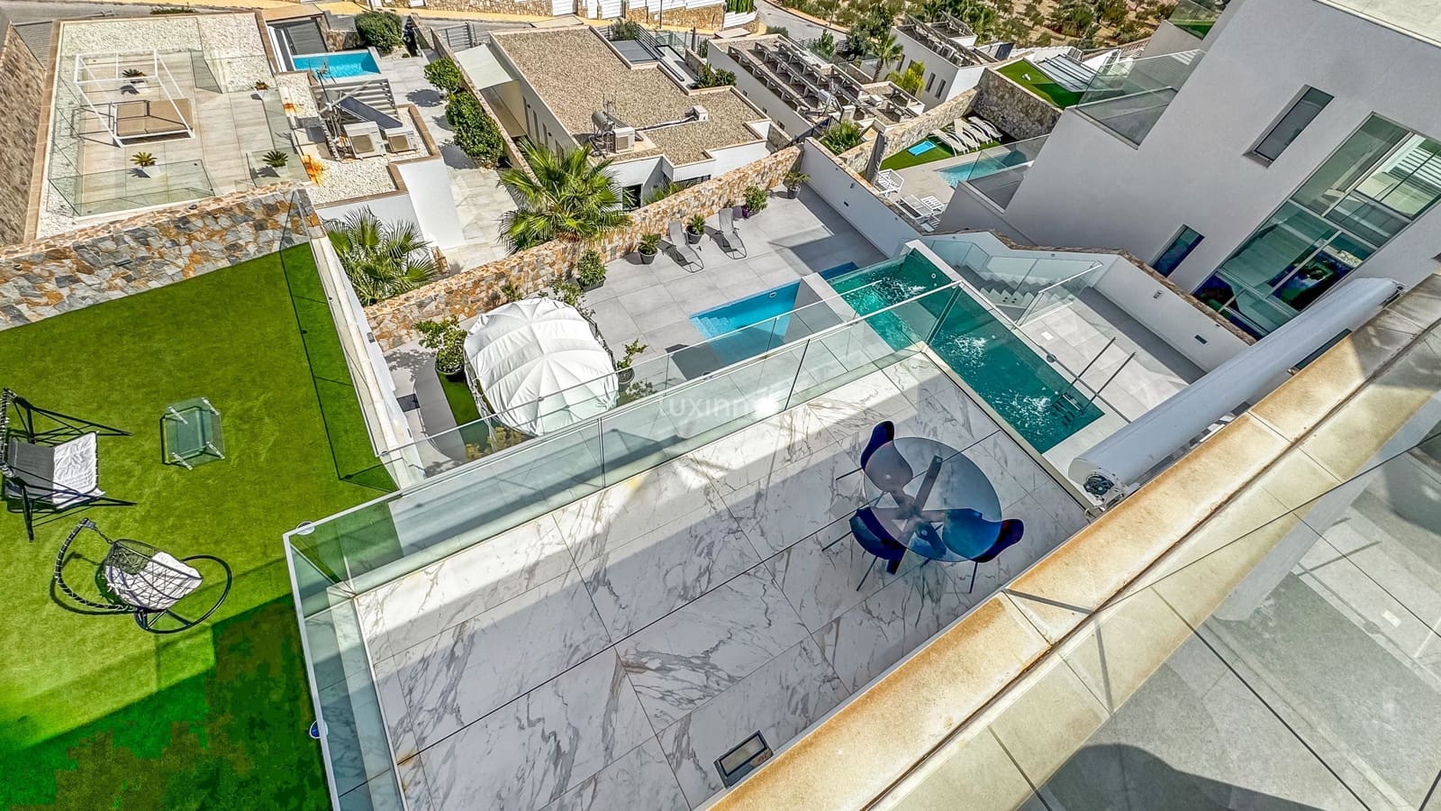 5 soverom Villa til salgs i Finestrat med svømmebasseng garasje - € 1 600 000 (Ref: 9603229)