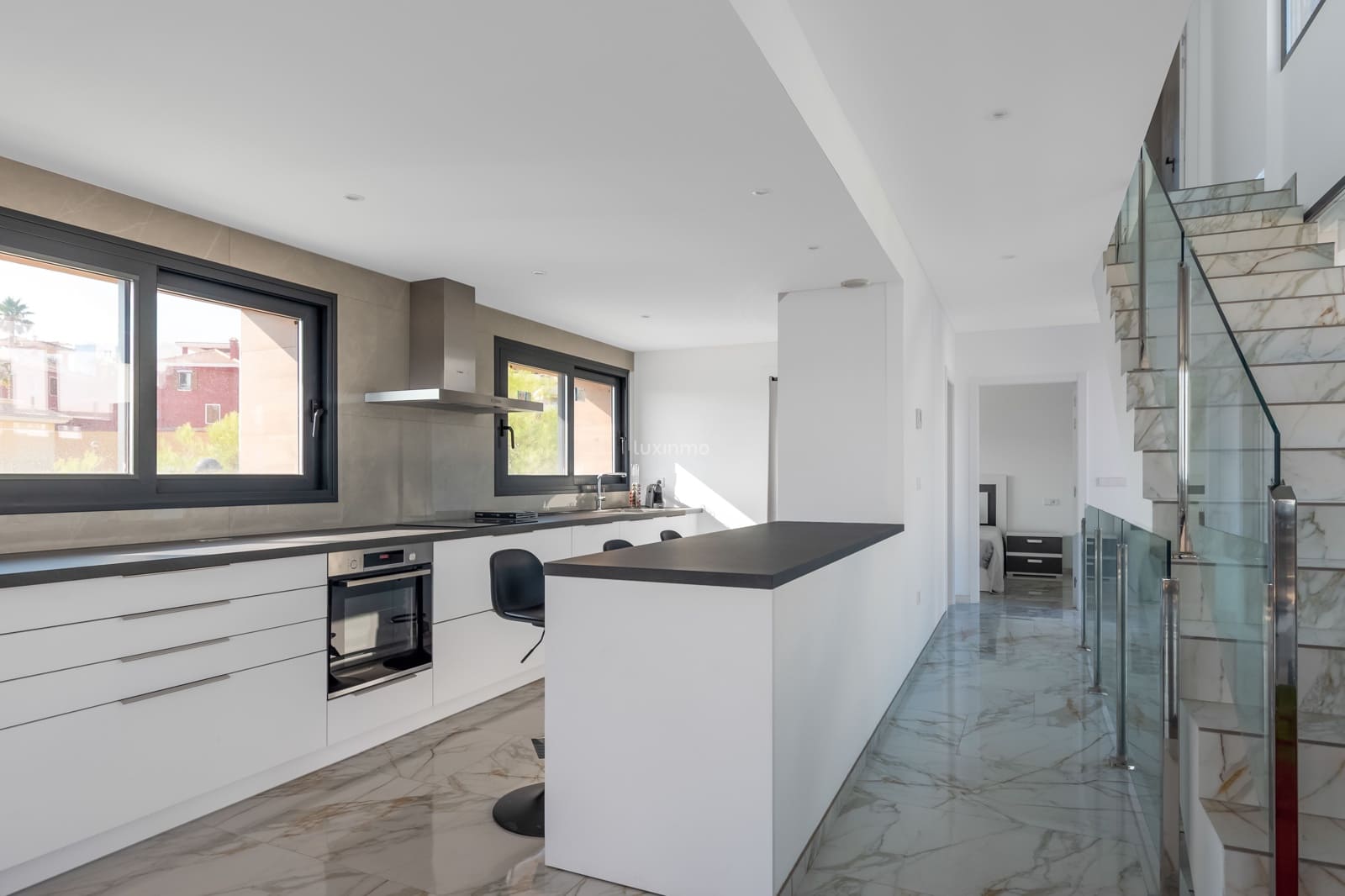 4 bedroom Villa for sale in Finestrat with pool garage - € 920,000 (Ref: 9604512)