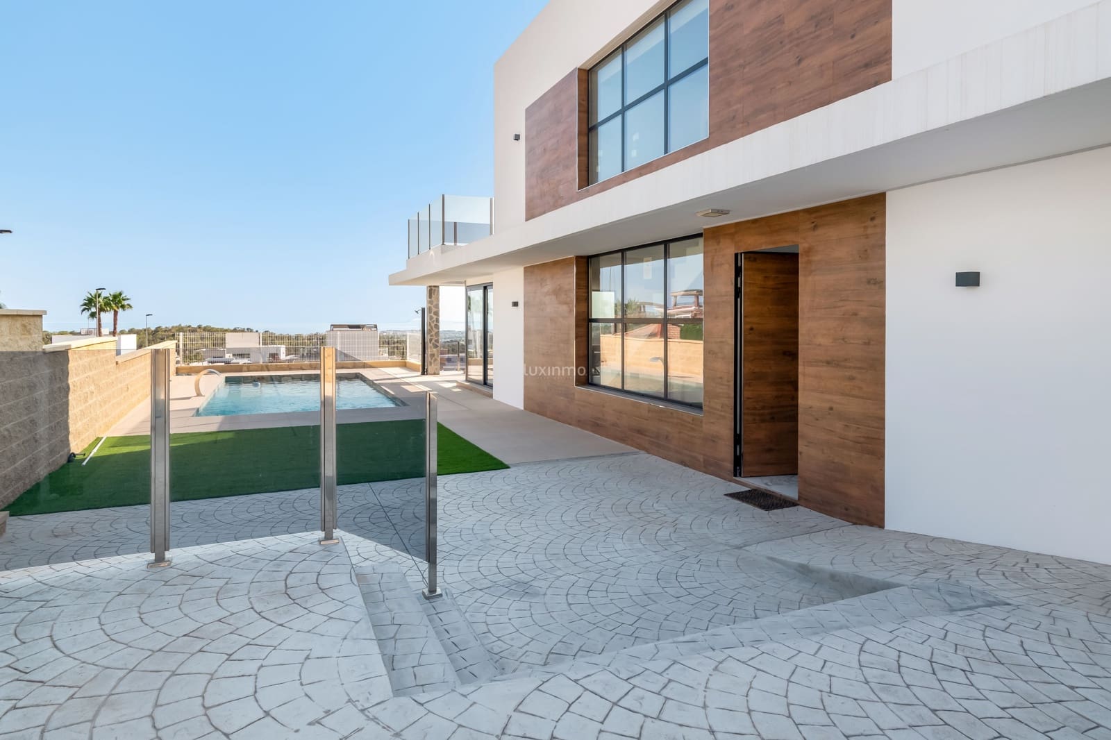 4 bedroom Villa for sale in Finestrat with pool garage - € 920,000 (Ref: 9604512)