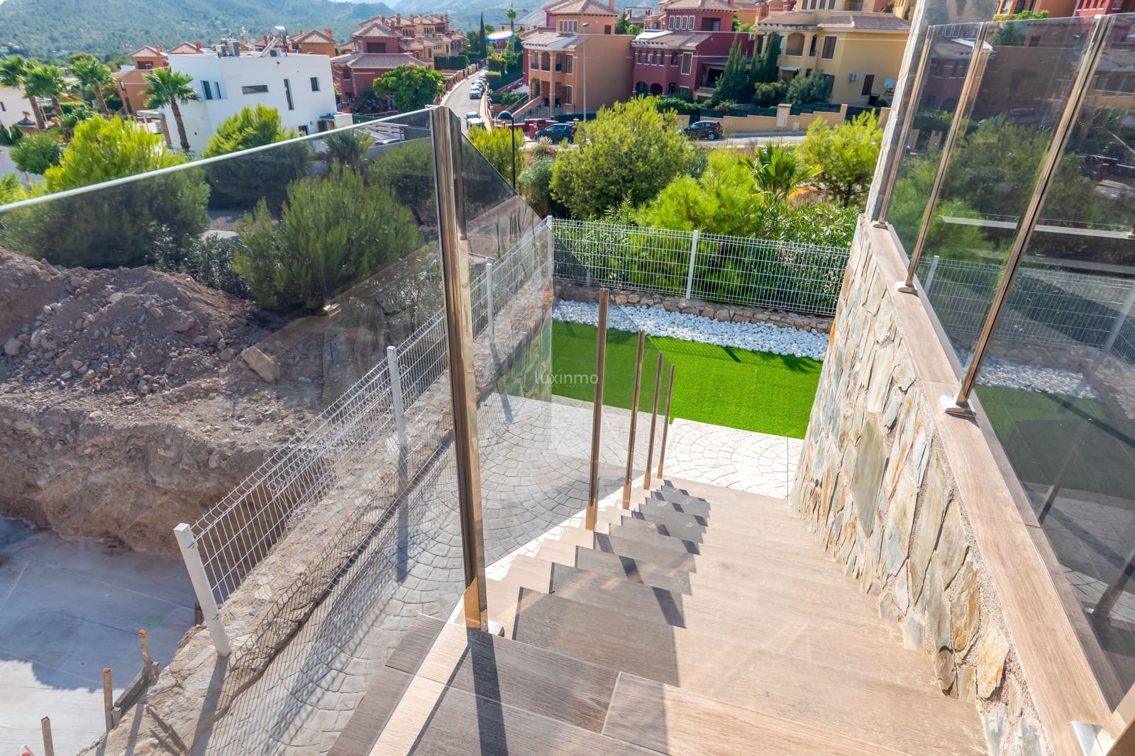 4 bedroom Villa for sale in Finestrat with pool garage - € 920,000 (Ref: 9604512)