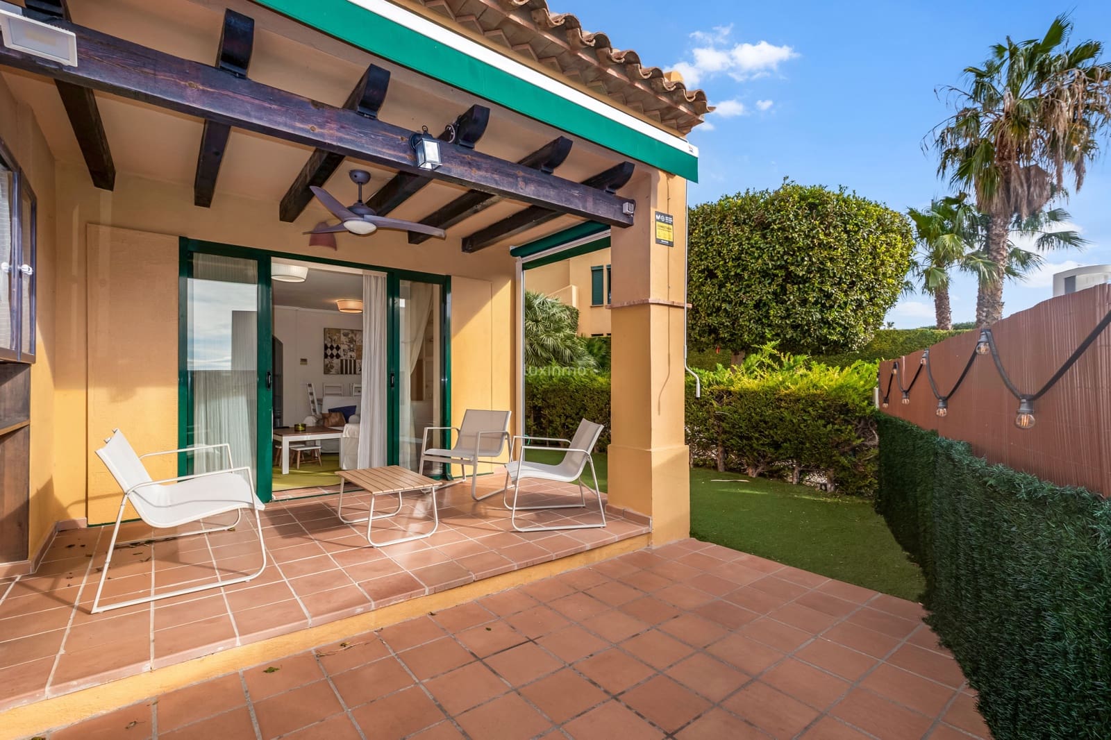 3 slaapkamer Villa te huur in Finestrat met zwembad garage - € 1.950 (Ref: 9606635)