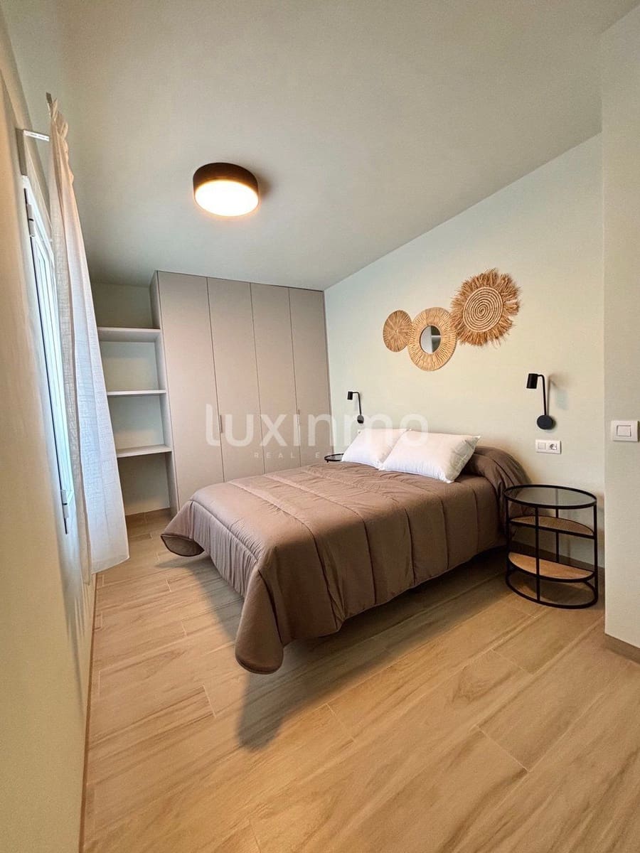 3 bedroom Apartment for rent in Alfaz del Pi / L'Alfas del Pi with pool garage - € 2,150 (Ref: 9606916)