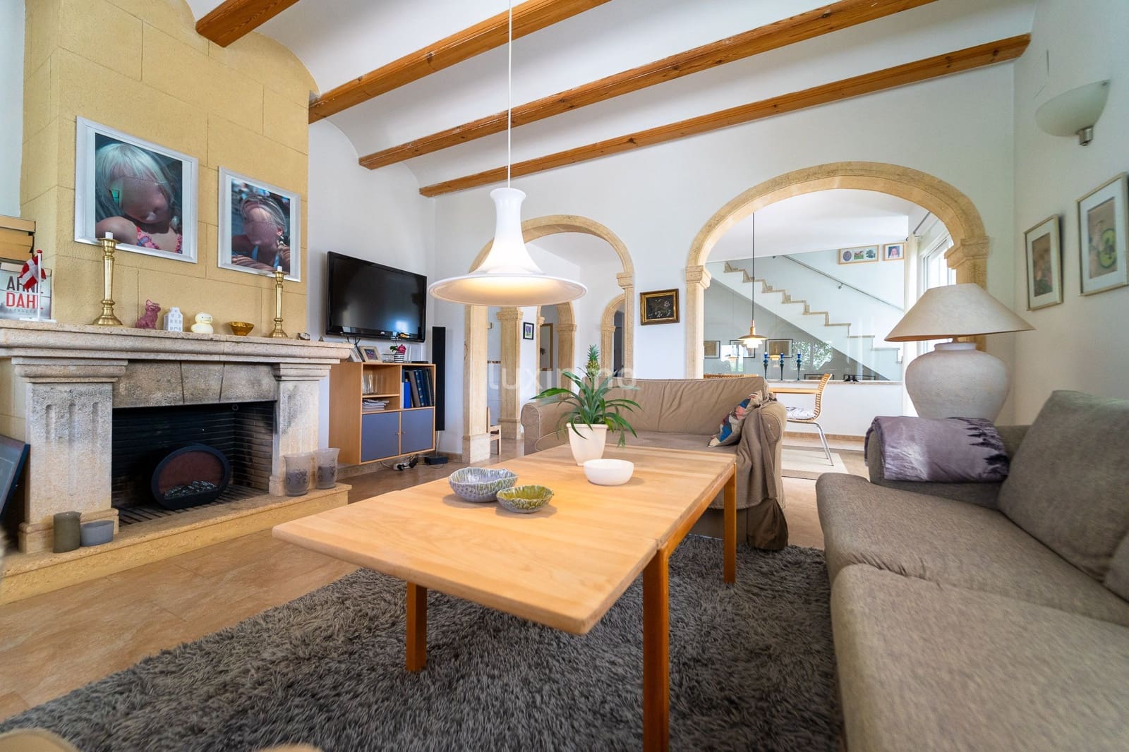 4 bedroom Villa for sale in Teulada with pool garage - € 850,000 (Ref: 9607124)