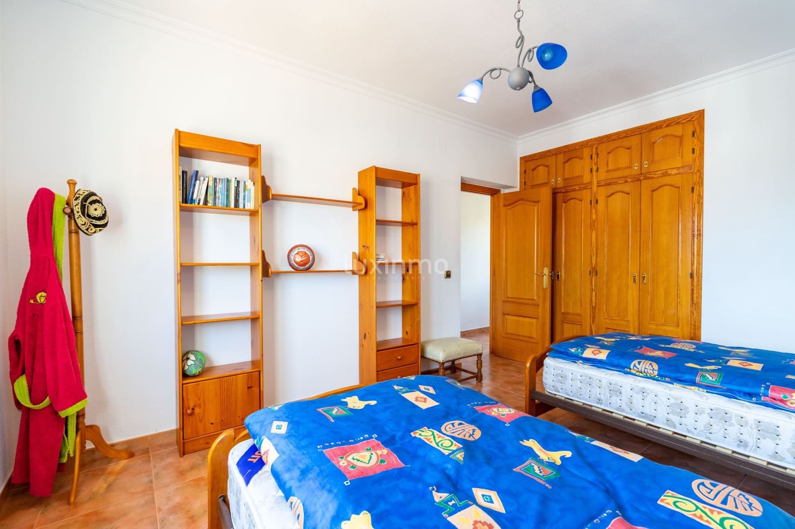 5 makuuhuone Huvila myytävänä paikassa Calpe / Calp mukana uima-altaan 
autotalli - 695 000 € (Ref: 9607127)