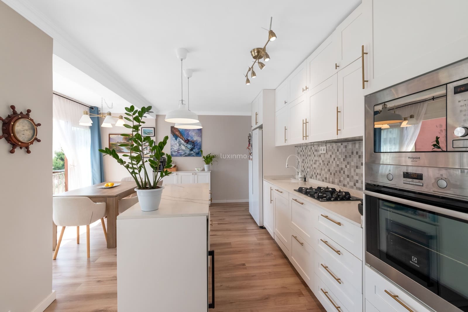 4 bedroom Apartment for sale in Benidorm with pool - € 369,000 (Ref: 9610732)