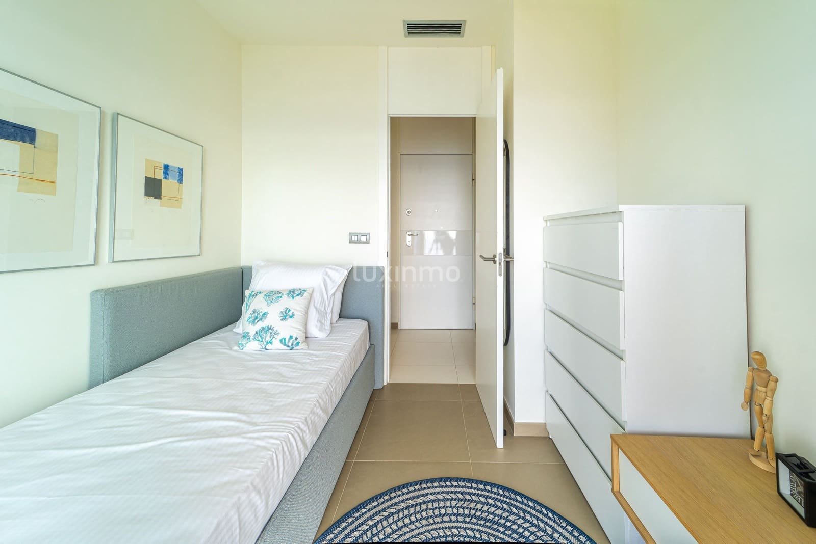 2 Zimmer Apartment zu verkaufen in Benidorm mit Garage - 495.000 € (Ref: 9610752)