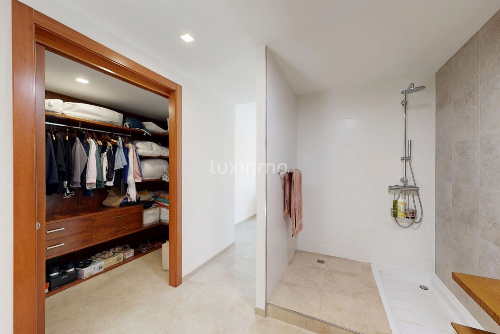 5 sypialnia Willa na sprzedaż w Muchamiel / Mutxamel z basenem - 695 000 € (Ref: 9622015)