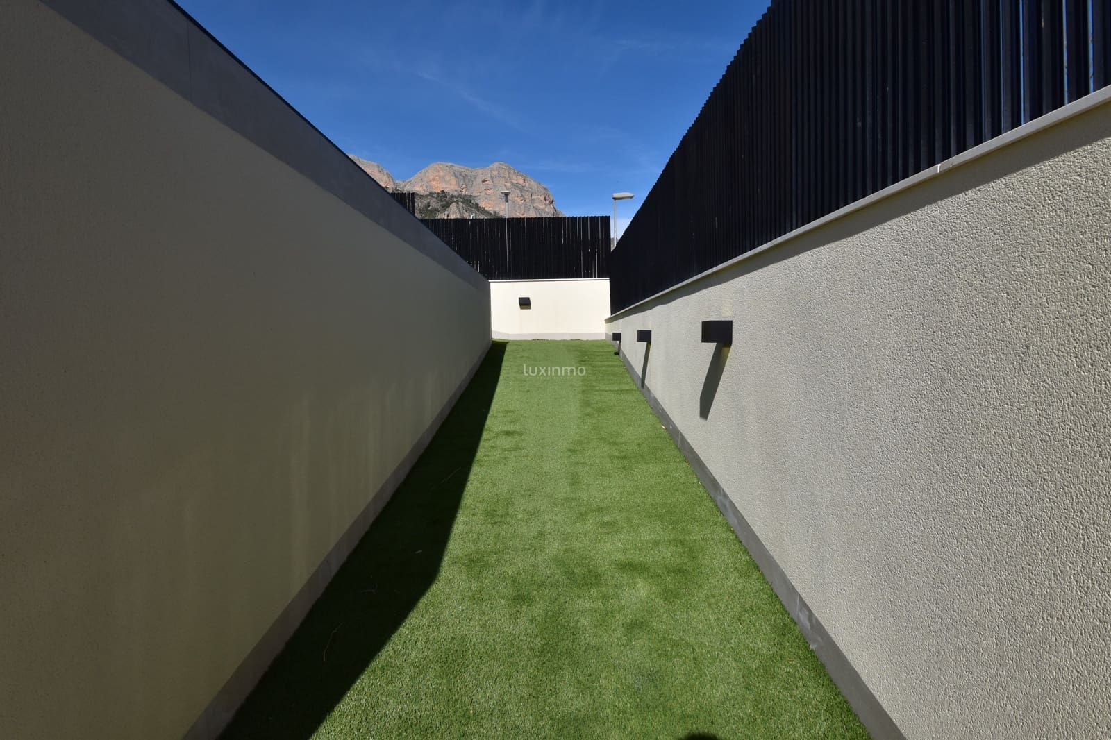 4 soverom Villa til salgs i Polop med svømmebasseng garasje - € 970 000 (Ref: 9626660)