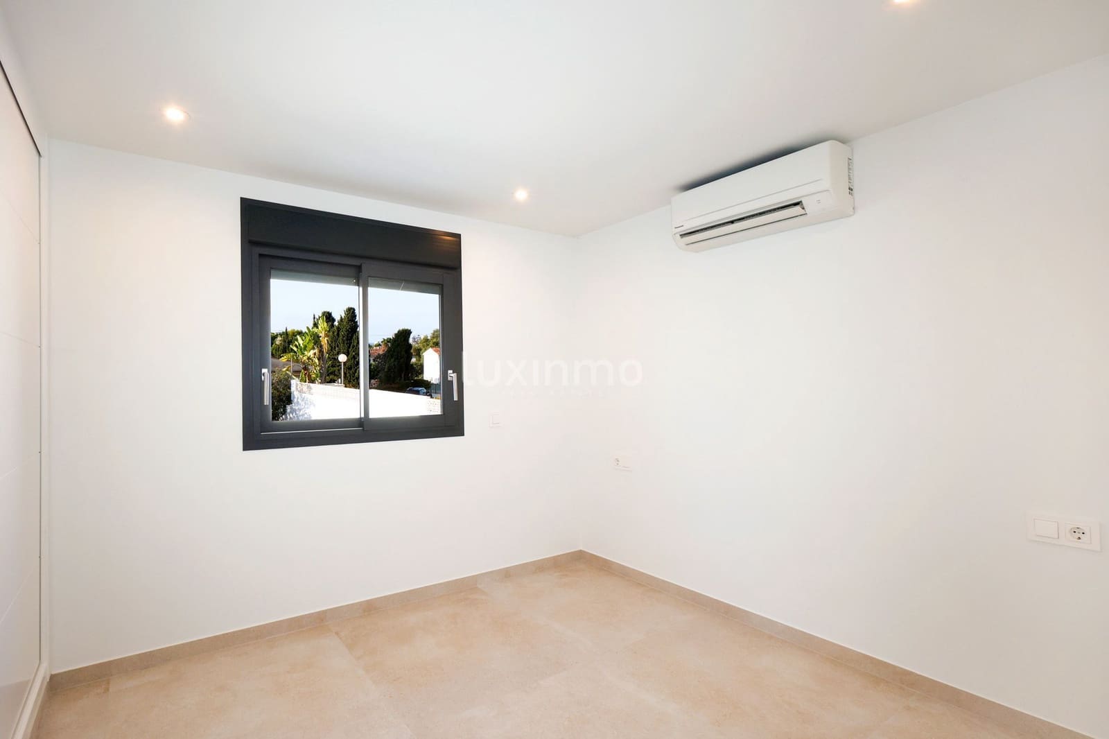 4 soverom Villa til salgs i Calpe / Calp med svømmebasseng garasje - € 840 000 (Ref: 9628443)