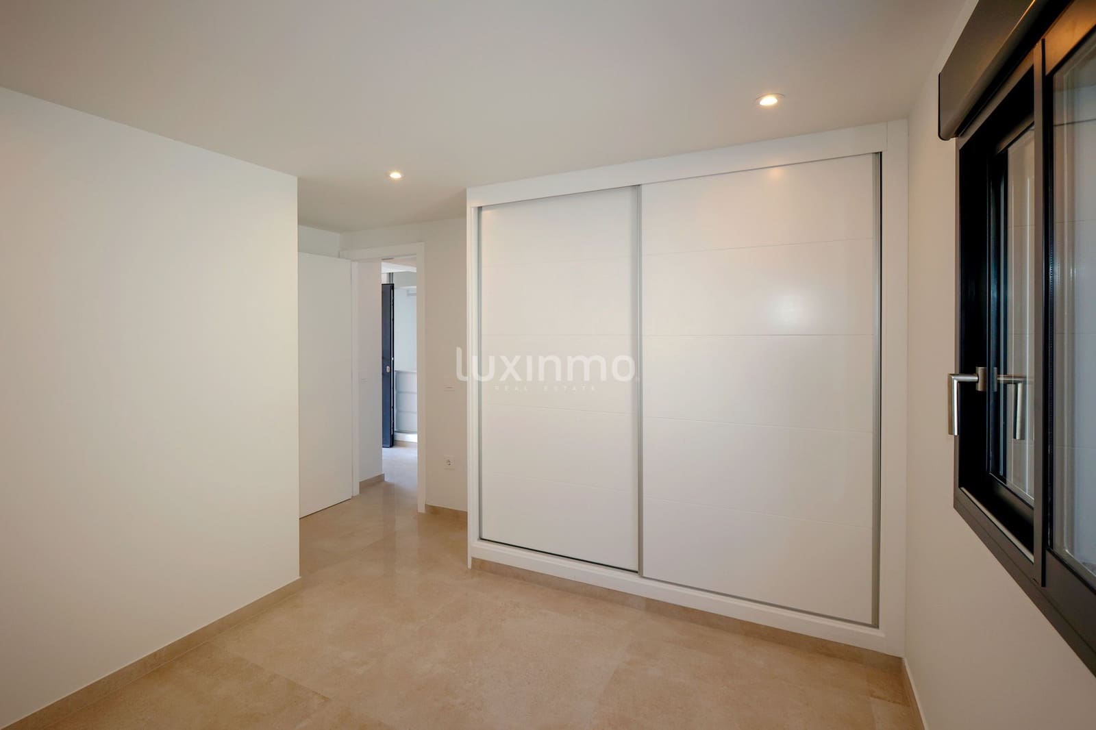 4 soverom Villa til salgs i Calpe / Calp med svømmebasseng garasje - € 840 000 (Ref: 9628443)