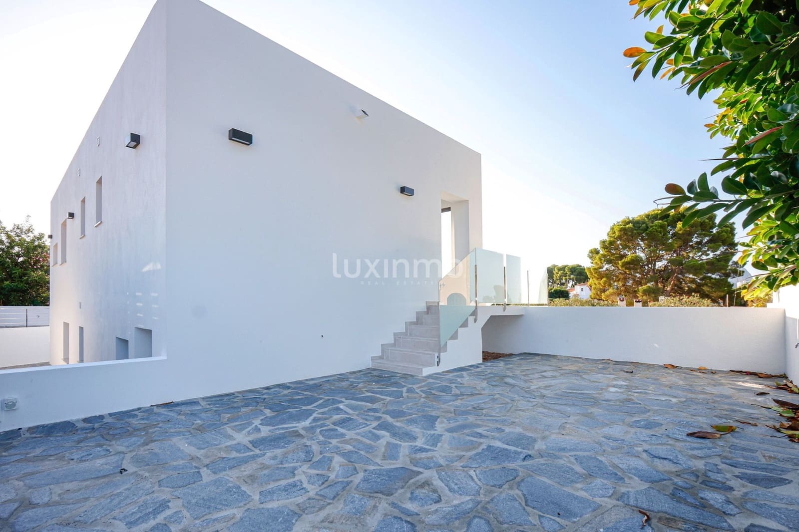 4 soverom Villa til salgs i Calpe / Calp med svømmebasseng garasje - € 840 000 (Ref: 9628443)