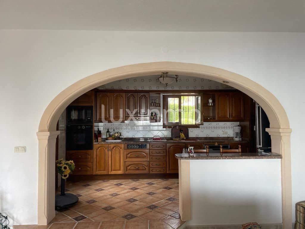 4 sovrum Villa att hyra i Benitachell / Benitatxell med pool garage - 2 800 € (Ref: 9650521)