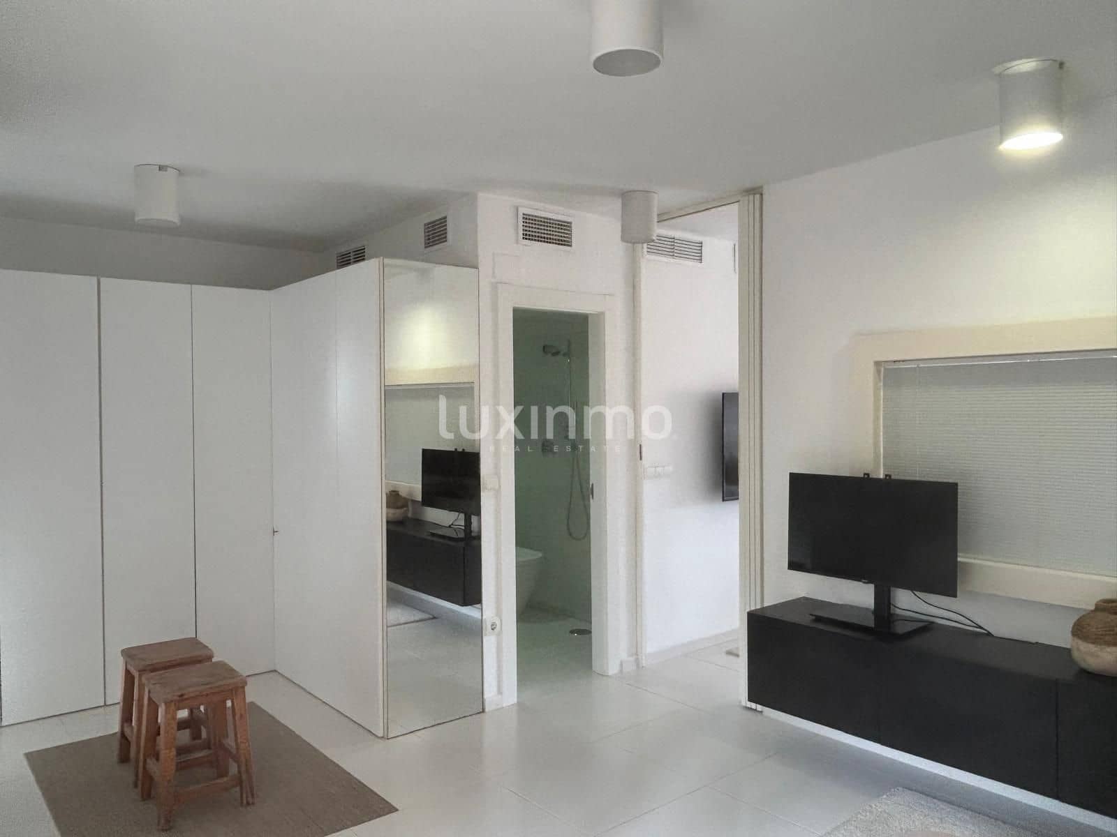 1 soveværelse Lejlighed til leje i Alfaz del Pi / L'Alfas del Pi med swimmingpool garage - € 1.300 (Ref: 9650522)