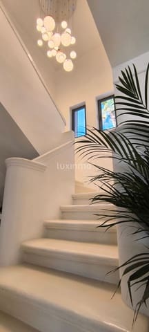 14 soveværelse Villa til salg i Santa Eulalia / Santa Eularia med swimmingpool - € 6.000.000 (Ref: 9650721)