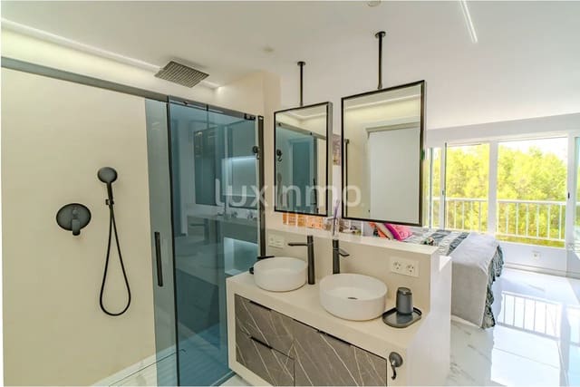 5 soverom Leilighet til salgs i Alicante by med svømmebasseng - € 639 000 (Ref: 9657063)