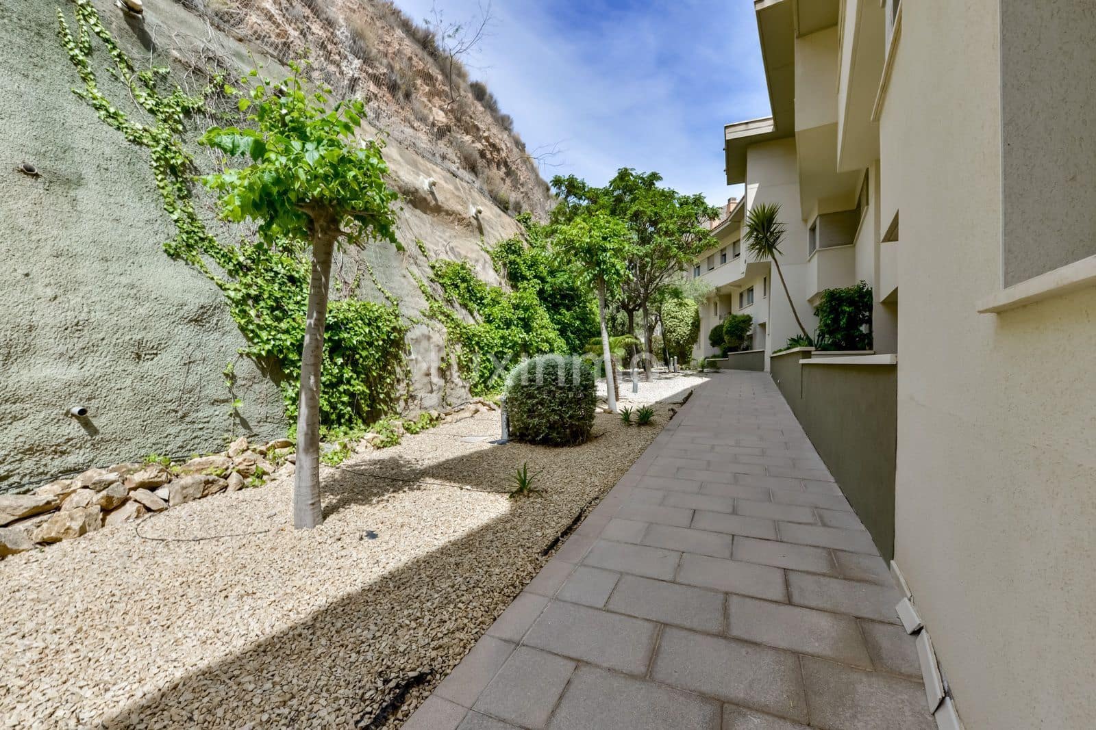 3 slaapkamer Appartement te huur in Altea met zwembad garage - € 2.500 (Ref: 9658041)