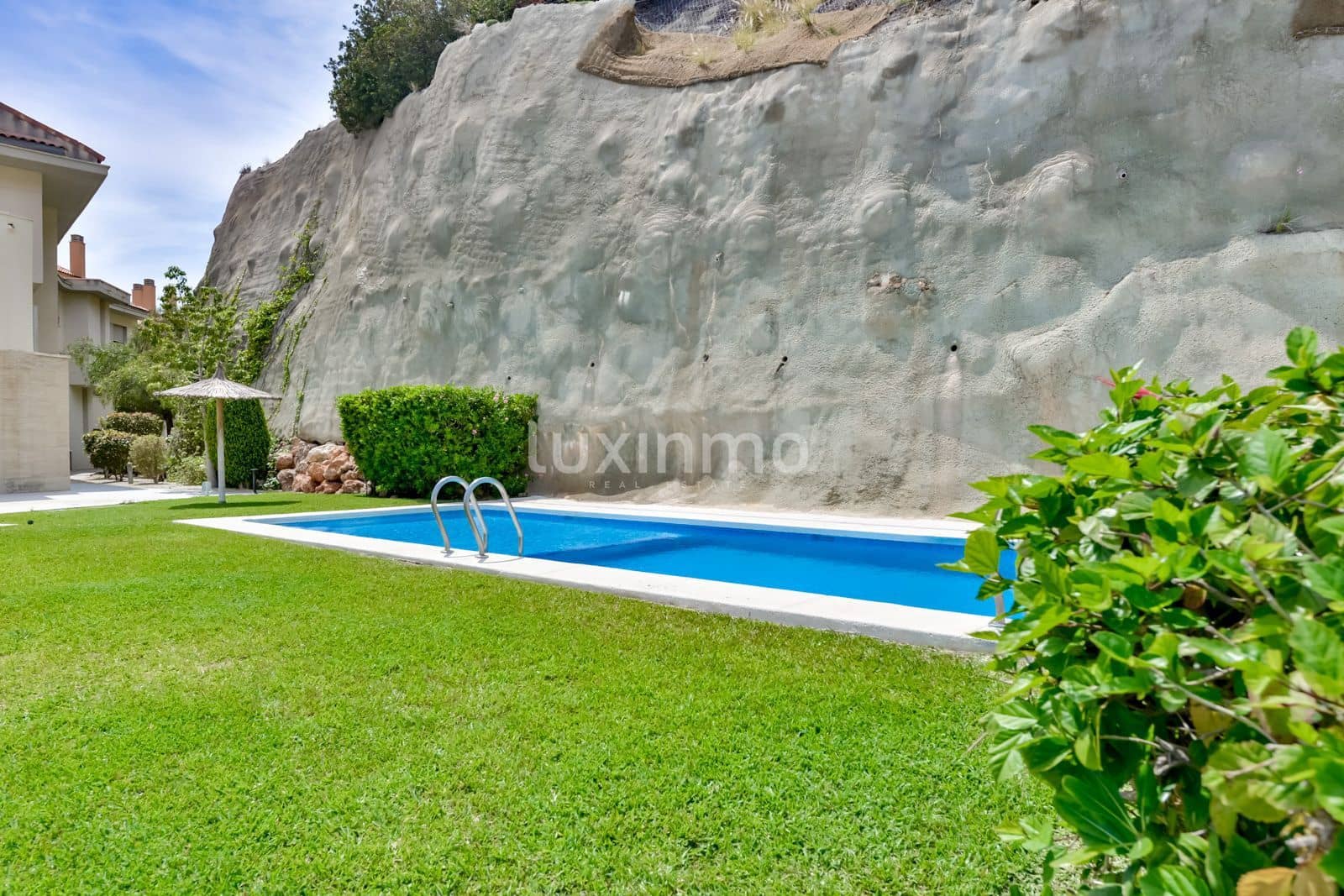 3 slaapkamer Appartement te huur in Altea met zwembad garage - € 2.500 (Ref: 9658041)