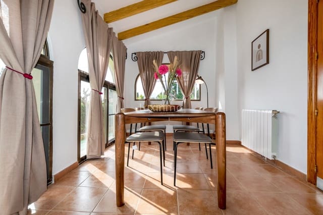 4 sovrum Villa att hyra i Benidorm med pool garage - 2 750 € (Ref: 9659794)