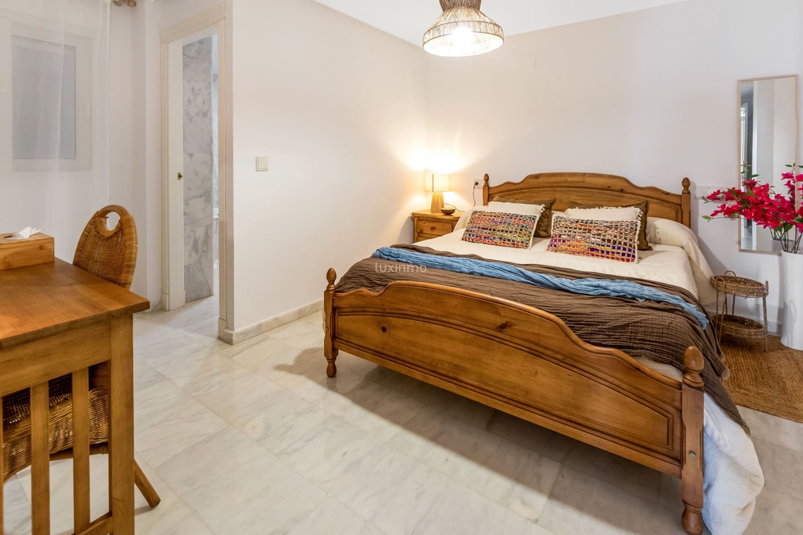 2 bedroom Apartment for rent in Altea with pool garage - € 2,300 (Ref: 9672325)