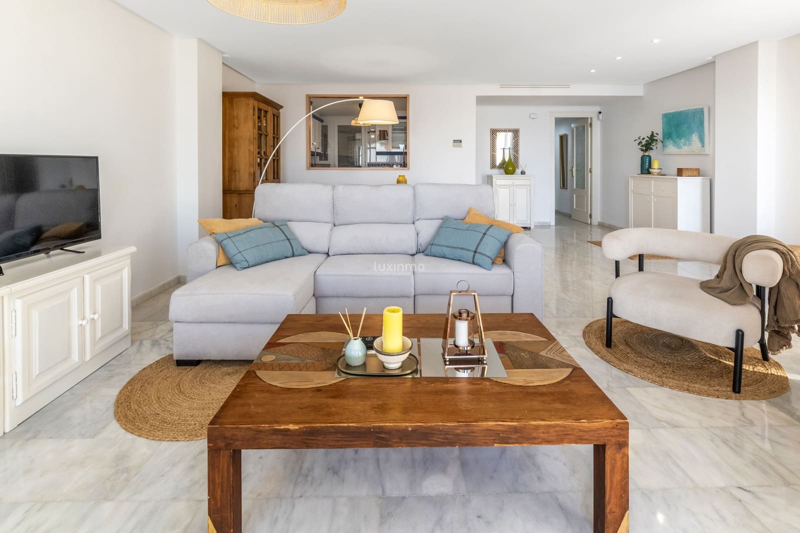 2 bedroom Apartment for rent in Altea with pool garage - € 2,300 (Ref: 9672325)