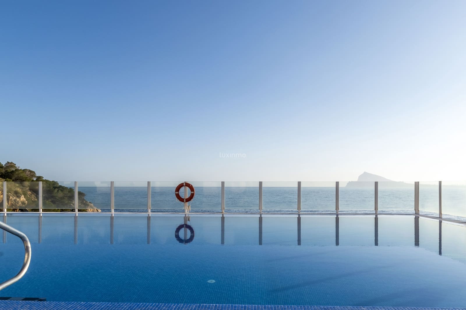 2 bedroom Apartment for rent in Altea with pool garage - € 2,300 (Ref: 9672325)