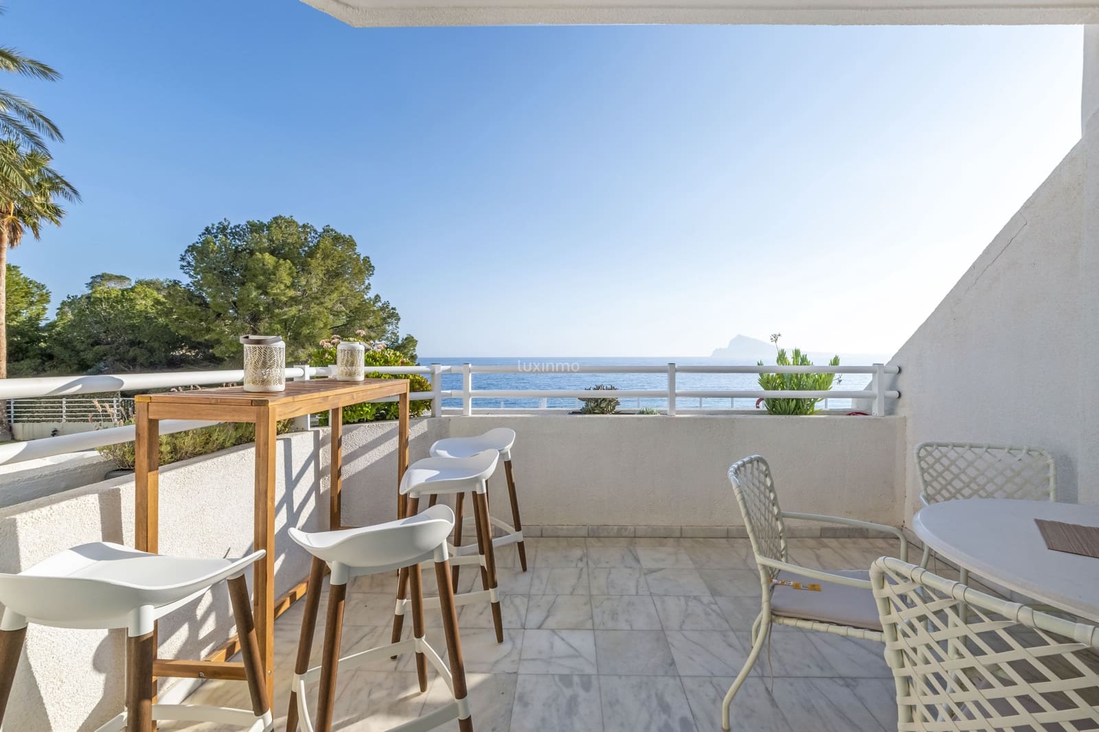 2 bedroom Apartment for rent in Altea with pool garage - € 2,300 (Ref: 9672325)