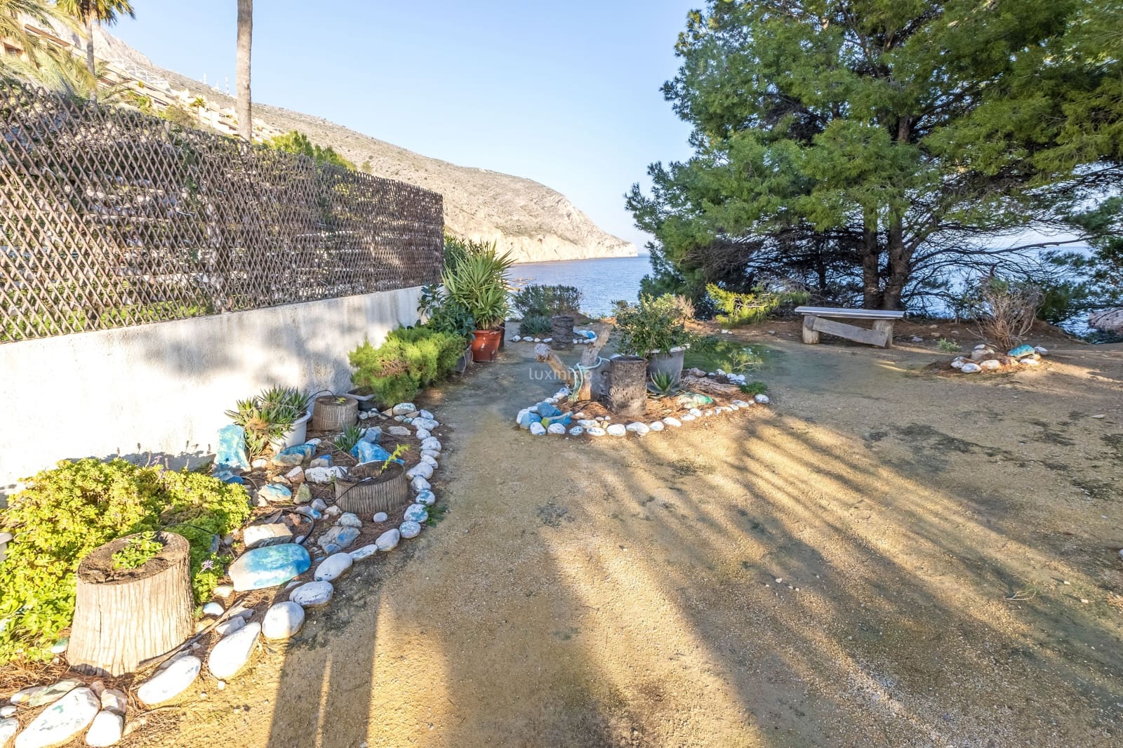 2 bedroom Apartment for rent in Altea with pool garage - € 2,300 (Ref: 9672325)