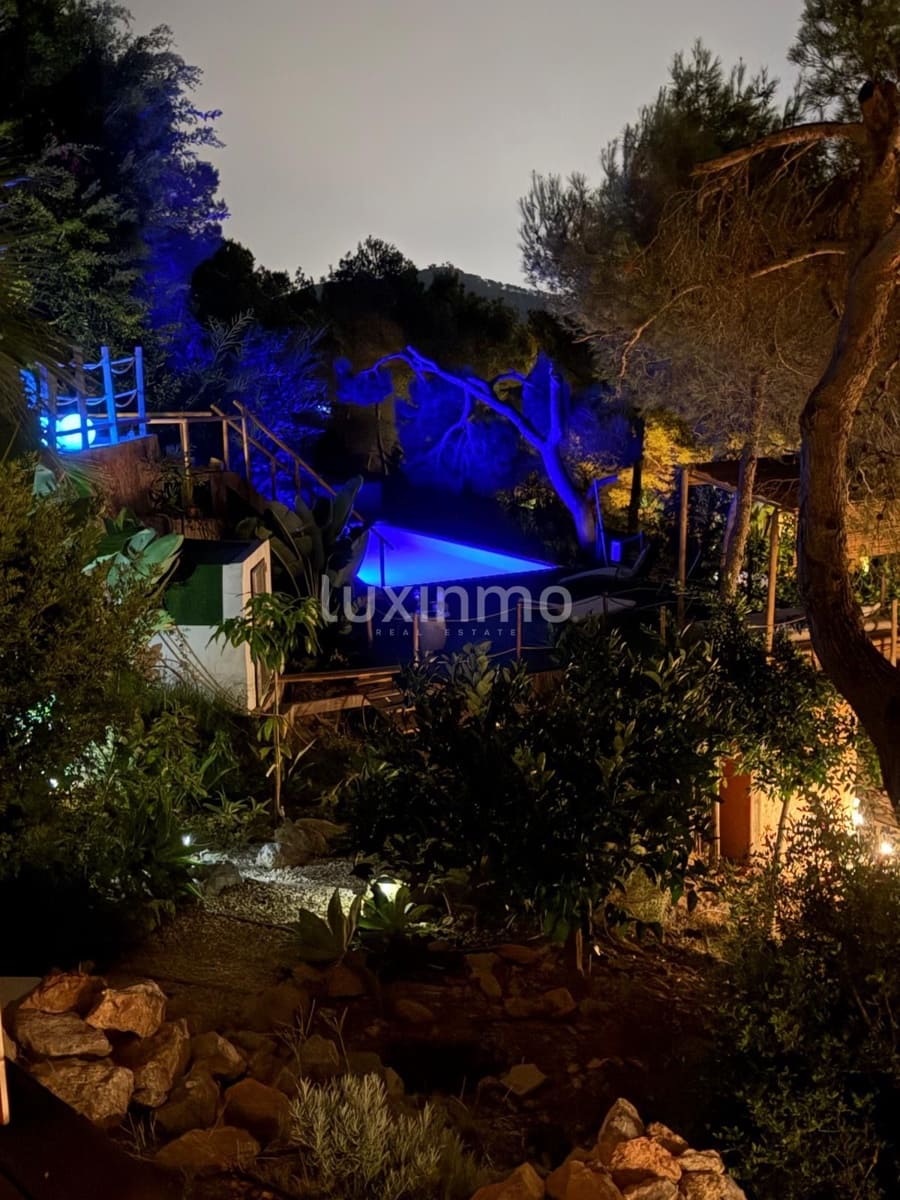 3 soveværelse Villa til leje i San Jose / Sant Josep de Sa Talaia med swimmingpool garage - € 12.500 (Ref: 9674783)