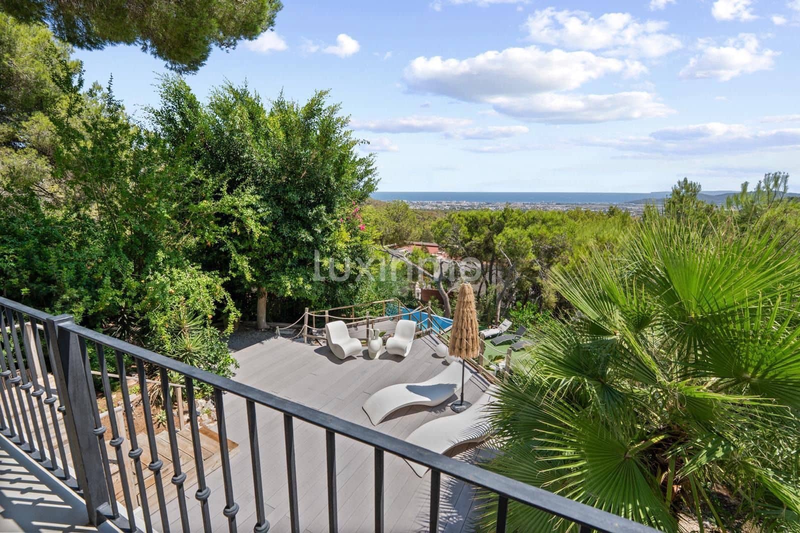 3 soveværelse Villa til leje i San Jose / Sant Josep de Sa Talaia med swimmingpool garage - € 12.500 (Ref: 9674783)