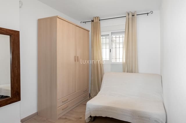 2 chambre Appartement à vendre à Benidorm avec piscine garage - 335 000 € (Ref: 9679158)