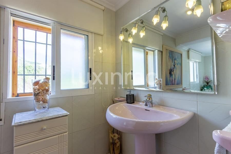 4 chambre Villa/Maison à vendre à Finestrat avec piscine garage - 465 000 € (Ref: 9679229)