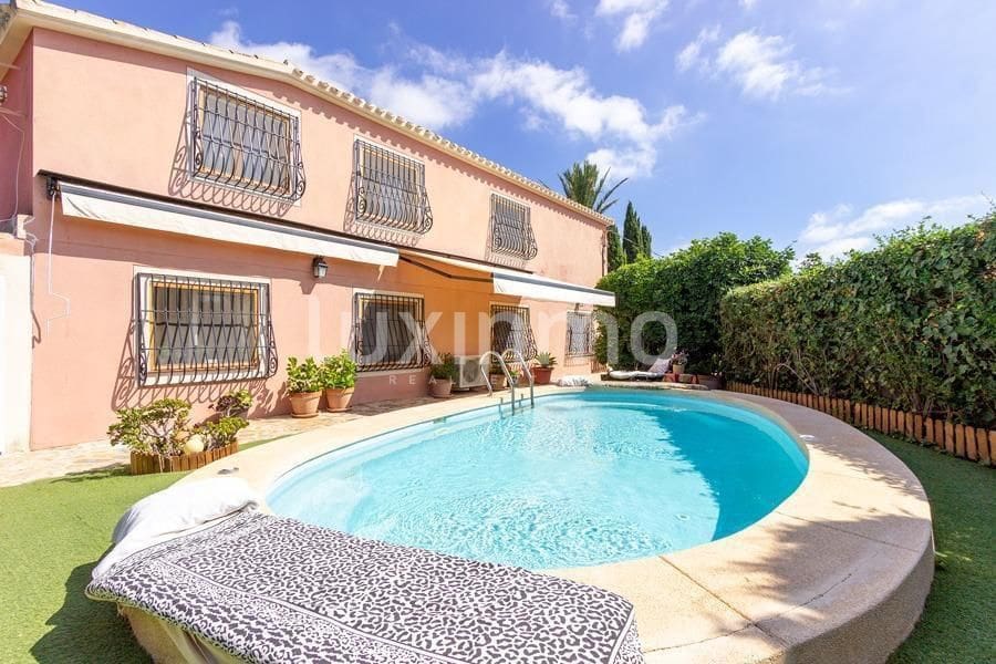 4 chambre Villa/Maison à vendre à Finestrat avec piscine garage - 465 000 € (Ref: 9679229)