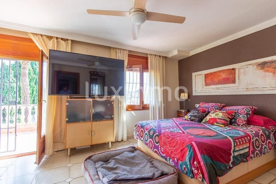 4 chambre Villa/Maison à vendre à Finestrat avec piscine garage - 465 000 € (Ref: 9679229)