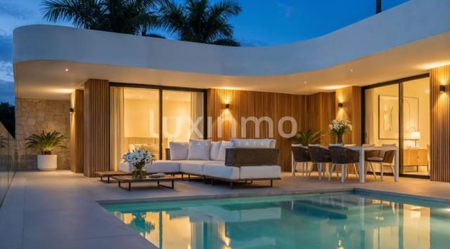 3 makuuhuone Huvila myytävänä paikassa Calpe / Calp mukana uima-altaan 
autotalli - 899 000 € (Ref: 9679230)