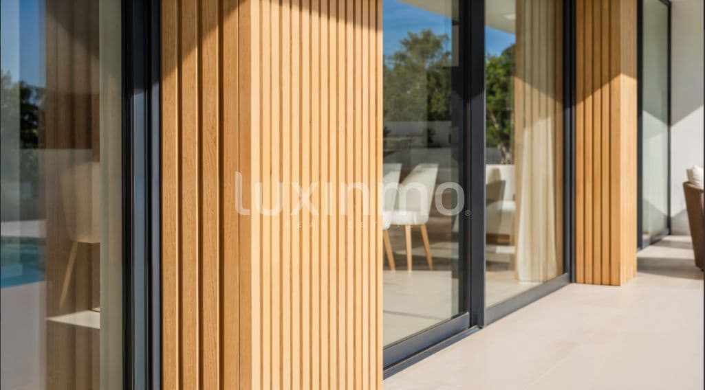 3 makuuhuone Huvila myytävänä paikassa Calpe / Calp mukana uima-altaan 
autotalli - 899 000 € (Ref: 9679230)