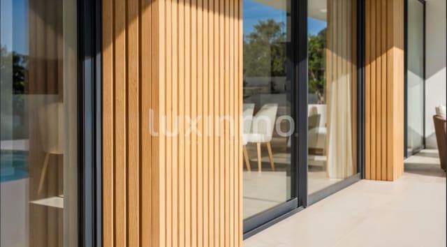 3 makuuhuone Huvila myytävänä paikassa Calpe / Calp mukana uima-altaan 
autotalli - 899 000 € (Ref: 9679230)