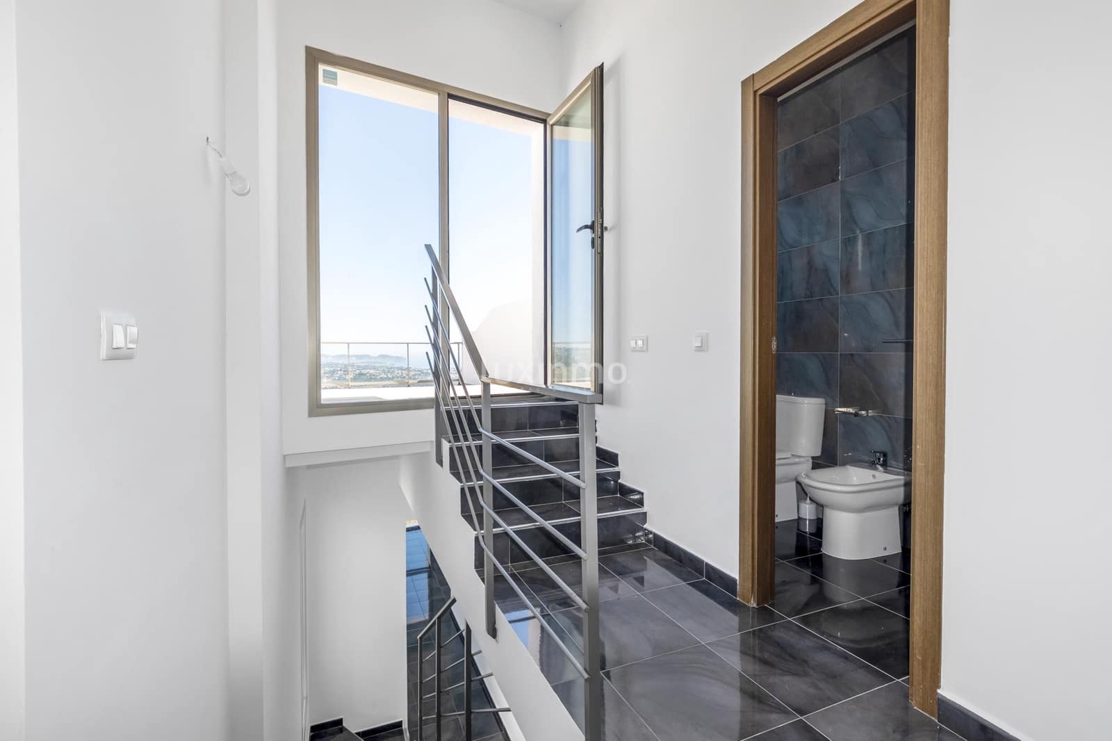 5 soverom Villa til salgs i Calpe / Calp med svømmebasseng garasje - € 568 500 (Ref: 9693236)