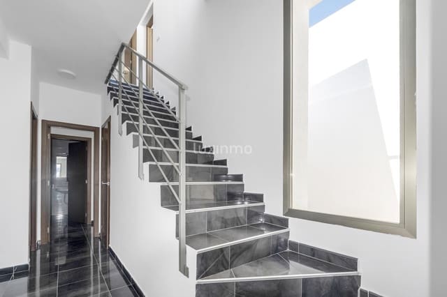 5 soverom Villa til salgs i Calpe / Calp med svømmebasseng garasje - € 568 500 (Ref: 9693236)