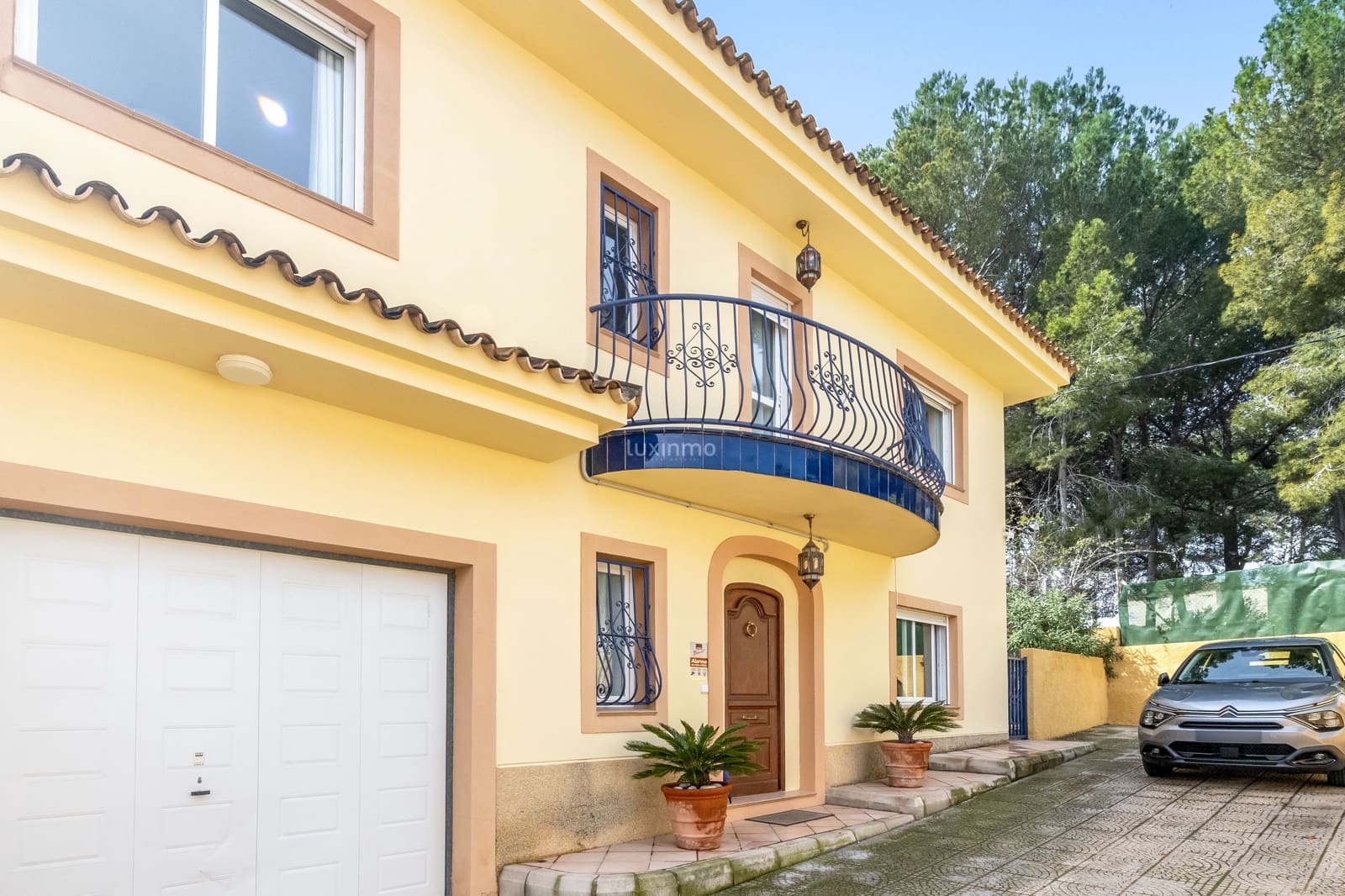 4 soveværelse Villa til salg i Alfaz del Pi / L'Alfas del Pi med swimmingpool garage - € 599.500 (Ref: 9694098)